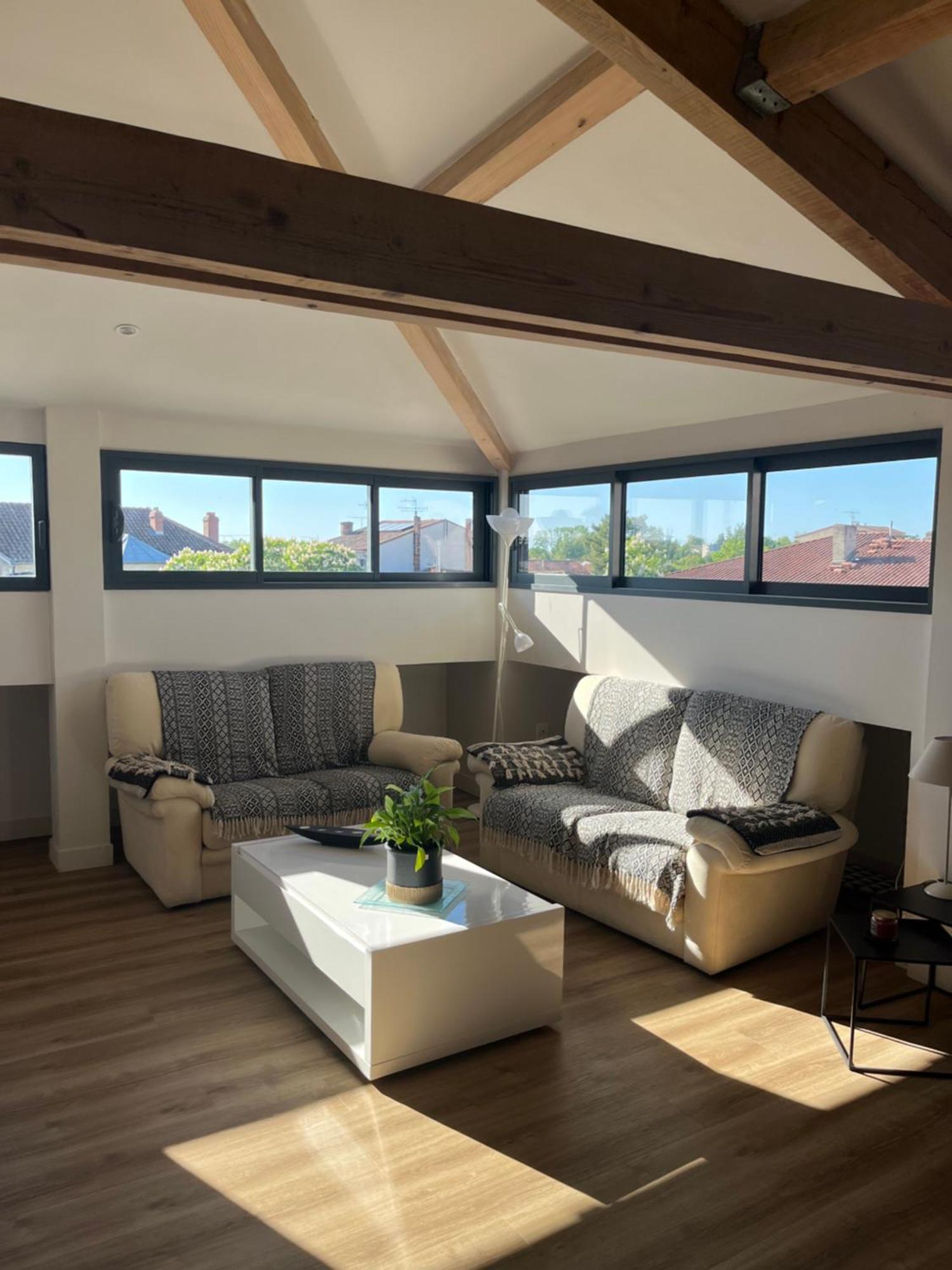 Loft Villebourbon 40 M2 Avec Parking Montauban Esterno foto